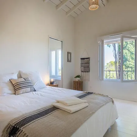 Holiday home Domaine La Clausade *